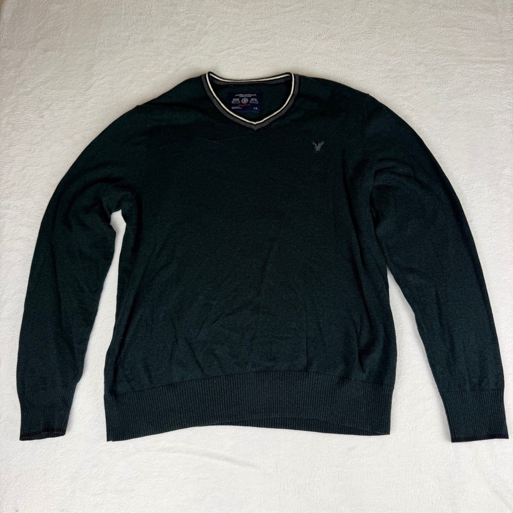 American Eagle Outfitters Y2K Mens Athletic Fit V-Neck Sweater Green Marl Large
